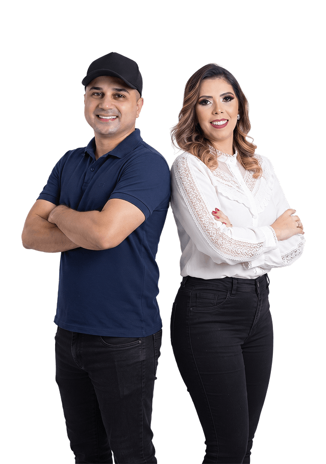 Casal de motoristas da JT Transportadora